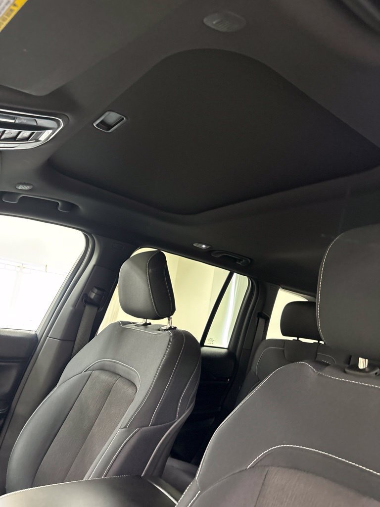Used 2024 Jeep Grand Cherokee Laredo X w/ Luxury Tech Group I AWD/4WD image 15