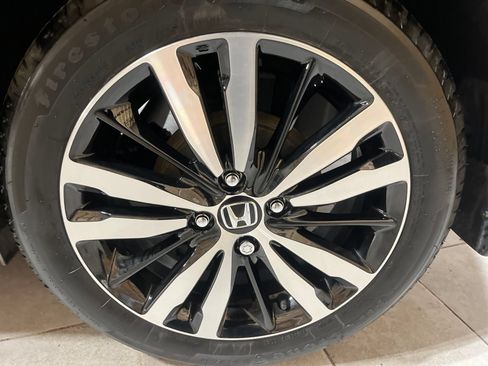Used 2018 Honda Fit EX image 12