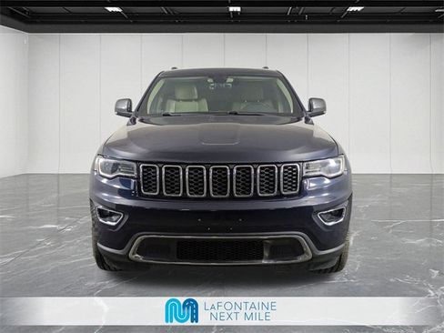 Used 2018 Jeep Grand Cherokee Limited w/ Luxury Group II image 4