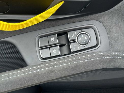 Used 2025 Porsche 718 Boxster Spyder RS image 12