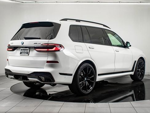 New 2026 BMW X7 xDrive40i w/ M Sport Package image 10