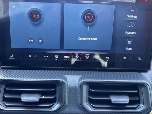 Used 2024 Ford Mustang Coupe RWD image 21