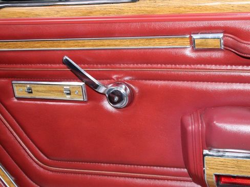 Used 1986 Jeep Grand Wagoneer image 72