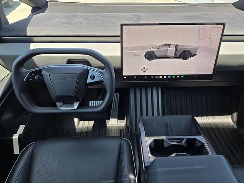 Used 2024 Tesla Cybertruck Cyberbeast AWD/4WD image 7