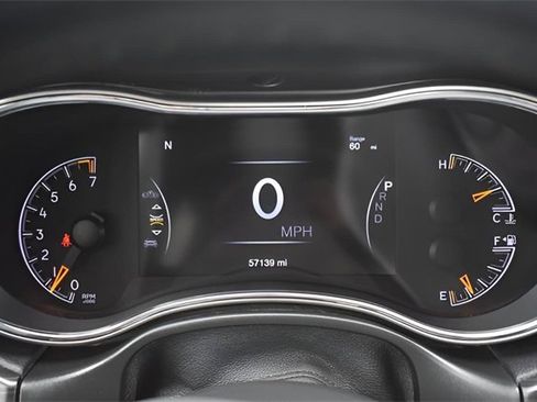 Used 2020 Jeep Grand Cherokee Laredo w/ 18" Wheel & 8.4" Radio Group image 24