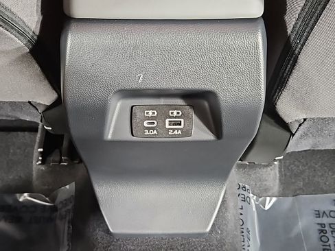 Certified 2025 Subaru Crosstrek 2.0i Premium w/ Crosstrek Mirror Package image 22