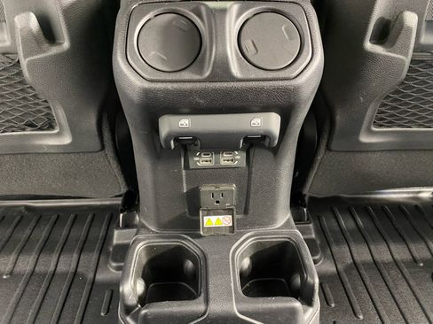 Used 2021 Jeep Gladiator Rubicon AWD/4WD image 21