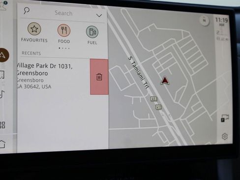 Used 2025 Jaguar F-PACE R-Dynamic S image 26