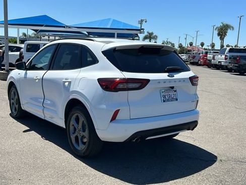 Certified 2023 Ford Escape ST-Line w/ Tech Pack #1 AWD/4WD image 5