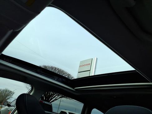 Used 2017 Subaru Forester 2.5i Premium image 14