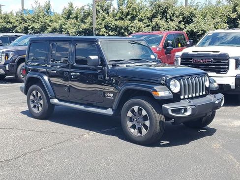 Used 2020 Jeep Wrangler Unlimited Sahara AWD/4WD image 1