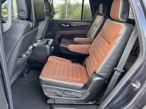 Used 2024 GMC Yukon Denali Ultimate image 26