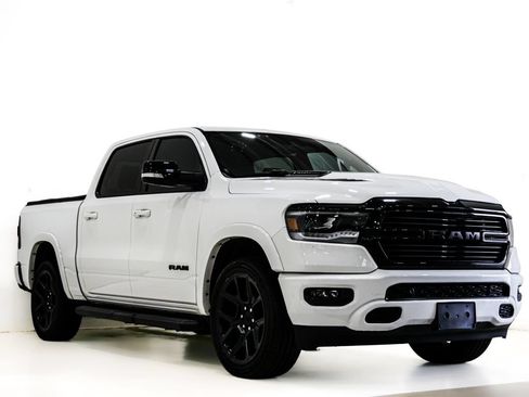 Used 2022 RAM 1500 Laramie AWD/4WD image 1