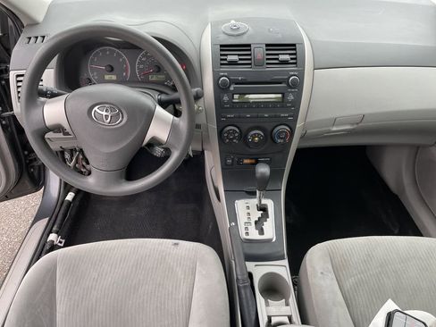 Used 2010 Toyota Corolla LE w/ All Weather Guard Pkg image 15