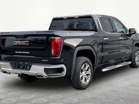 Used 2024 GMC Sierra 1500 SLT w/ X31 Off-Road Package image 5