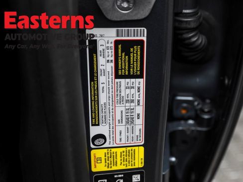 Used 2022 BMW 530i xDrive w/ M Sport Package image 37