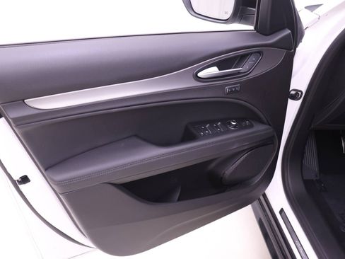 Certified 2024 Alfa Romeo Stelvio Veloce AWD/4WD image 13