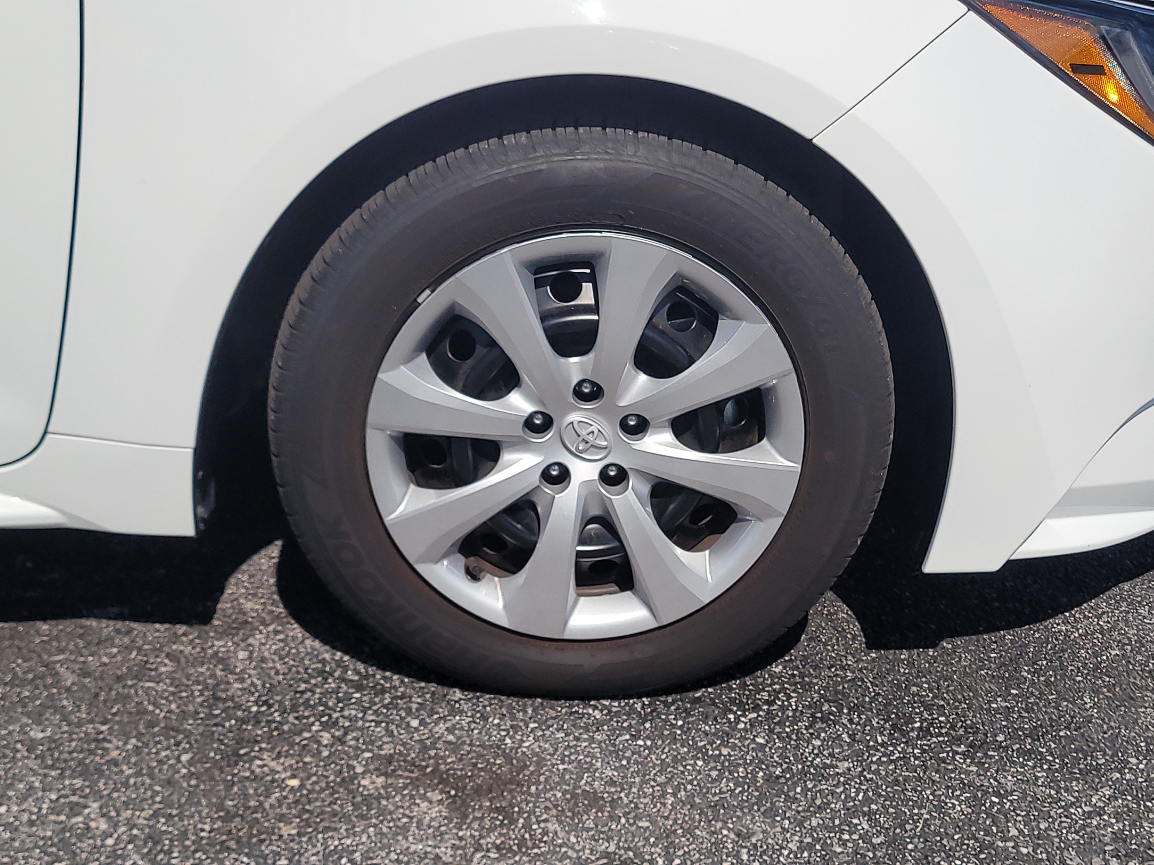 Certified 2026 Toyota Corolla LE FWD image 9