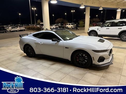 Used 2024 Ford Mustang GT image 1