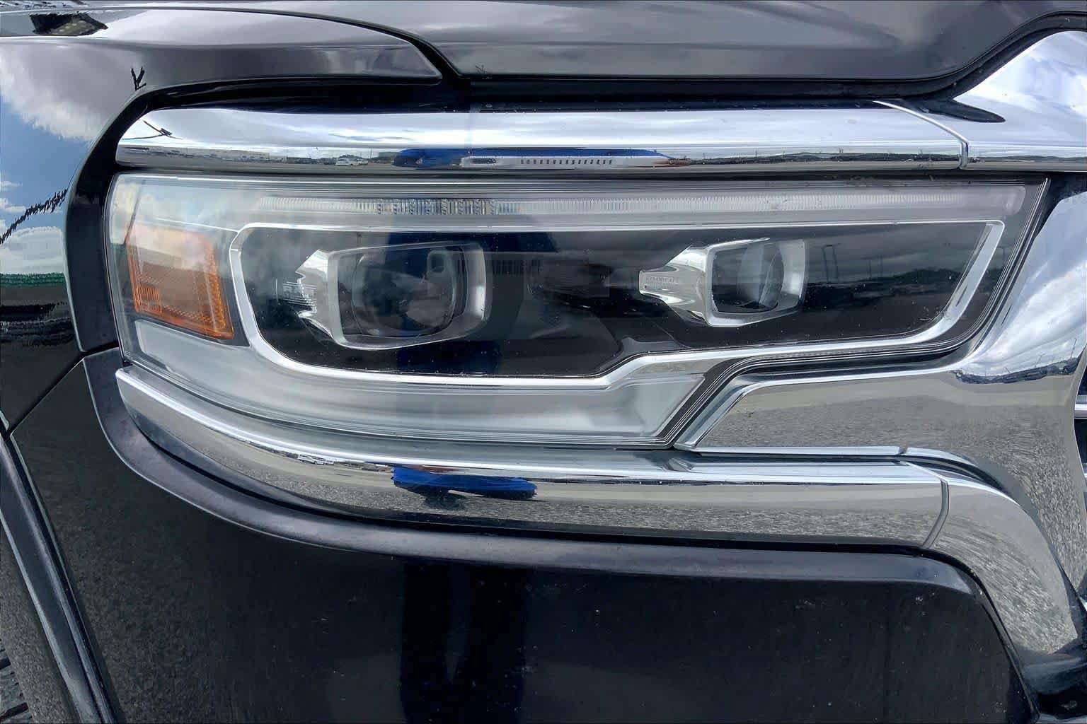 Used 2022 RAM 1500 Limited w/ Body Color Bumper Group AWD/4WD image 27