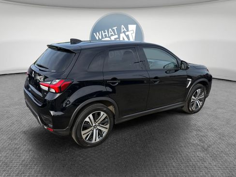 Used 2024 Mitsubishi Outlander Sport SE AWD/4WD image 3