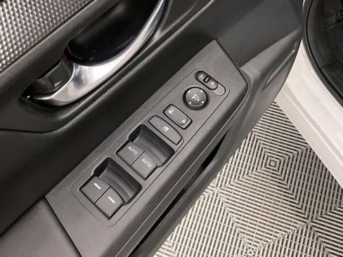 Used 2025 Honda CR-V EX image 39