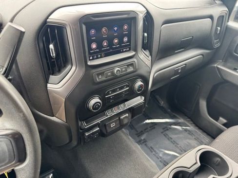 Used 2020 Chevrolet Silverado 2500 Custom w/ Custom Value Package AWD/4WD image 15