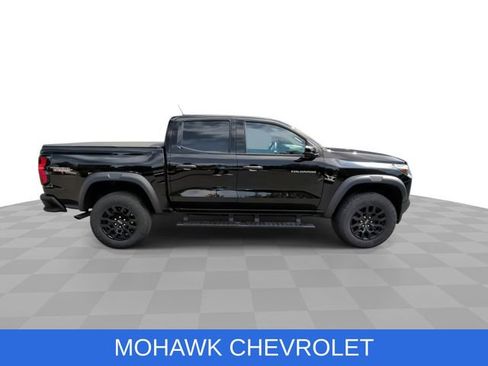 Certified 2023 Chevrolet Colorado Trail Boss w/ Technology Package AWD/4WD image 10