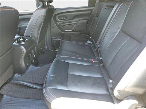 Used 2021 Nissan Titan PRO-4X w/ Pro-4x Convenience Package image 17