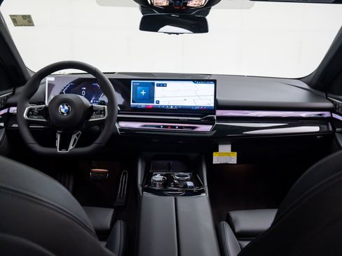 New 2026 BMW 530i xDrive 530i xDrive image 9