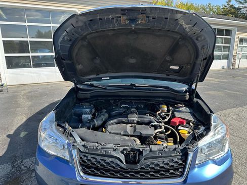 Used 2016 Subaru Forester 2.5i w/ Alloy Wheel Package image 11