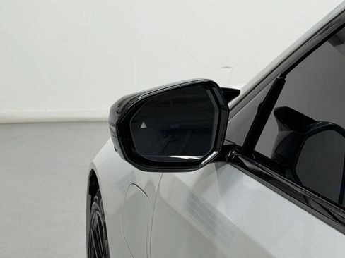 Used 2026 BMW M5 w/ Executive Package AWD/4WD image 50