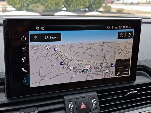 Certified 2025 Audi Q5 2.0T Premium Plus image 17