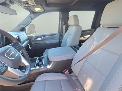 New 2026 GMC Sierra 2500 SLT w/ SLT Premium Package image 28