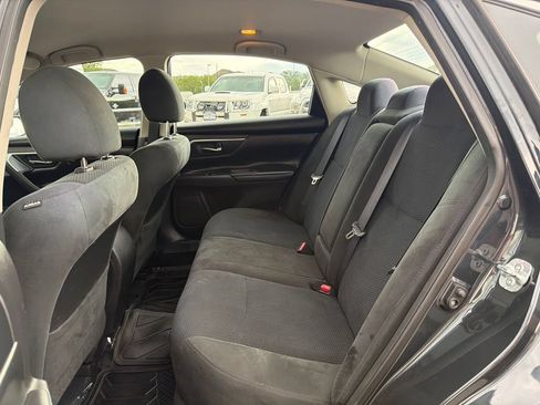 Used 2015 Nissan Altima 2.5 S w/ Special Edition Package FWD image 12