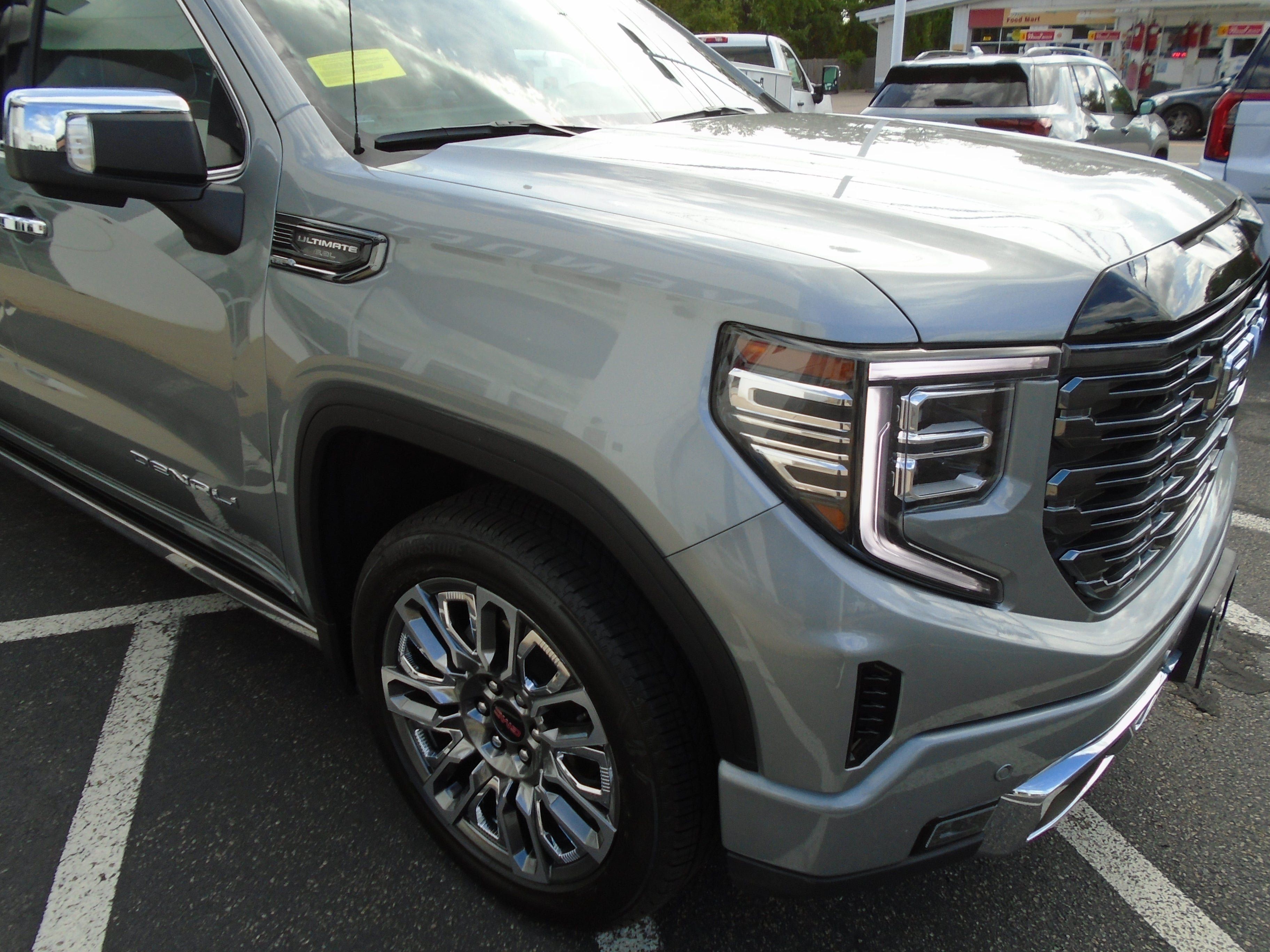 Certified 2025 GMC Sierra 1500 Denali Ultimate AWD/4WD image 13