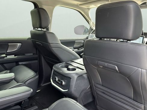 Certified 2025 Ford Expedition Max Platinum AWD/4WD image 29