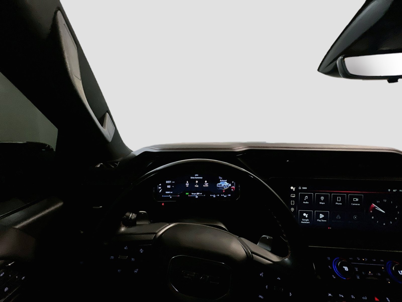 Used 2023 GMC Sierra 1500 AT4 w/ Technology Package AWD/4WD image 7