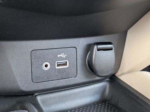 Used 2019 Nissan Rogue SL AWD/4WD image 22