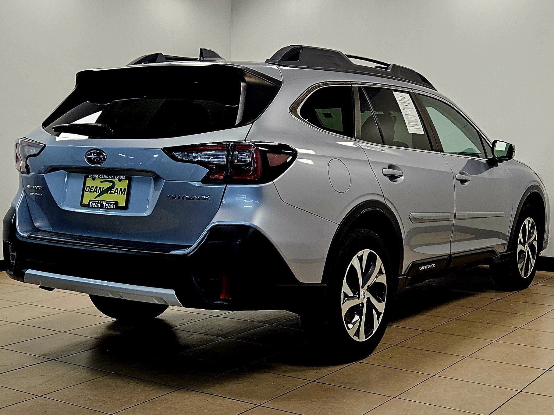 Used 2020 Subaru Outback Limited AWD/4WD image 4