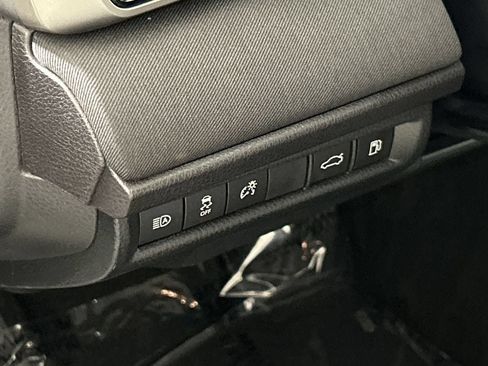 Used 2026 Toyota Camry LE FWD image 13