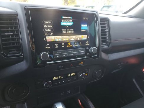 Used 2024 Nissan Frontier Pro-X image 22