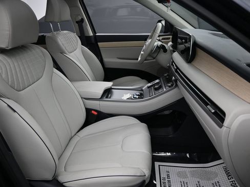 Used 2025 Hyundai Palisade Limited image 36