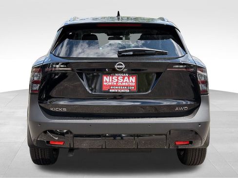 New 2026 Nissan Kicks SV w/ SV Premium Package AWD/4WD image 10