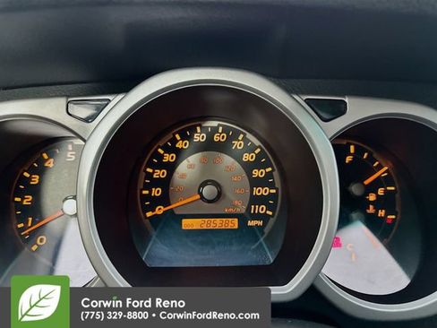 Used 2005 Toyota 4Runner Sport AWD/4WD image 12