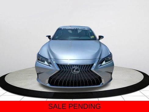 Certified 2025 Lexus ES 350 w/ Premium Package FWD image 9
