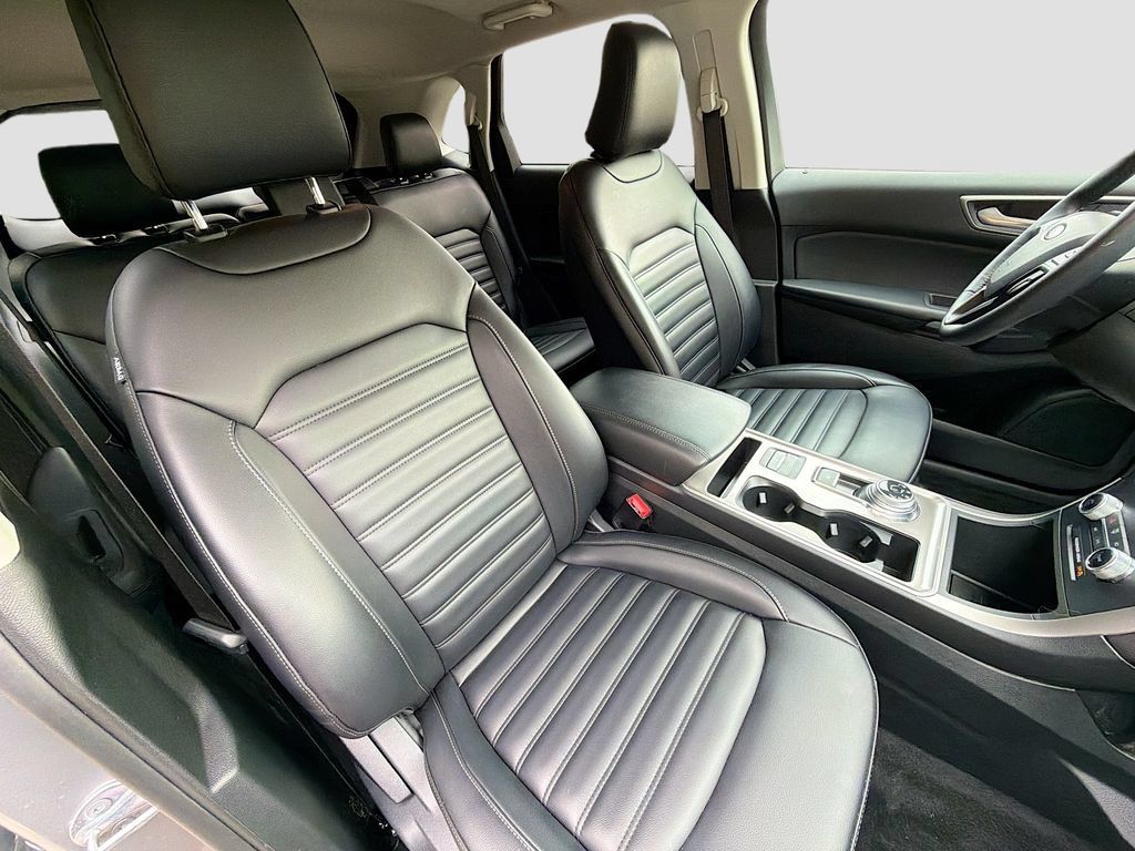 Certified 2024 Ford Edge SEL w/ Convenience Package AWD/4WD image 29