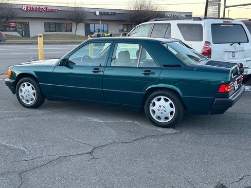 Used 1993 Mercedes-Benz 190 E 2.3 image 9