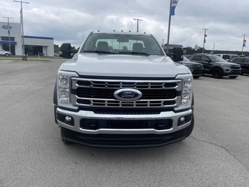 New 2024 Ford F550 4x4 Regular Cab Super Duty image 3