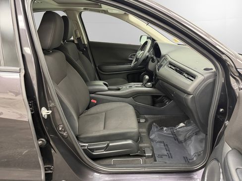 Used 2017 Honda HR-V EX image 15